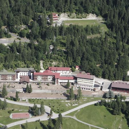 Bella Italia & Efa Village Forni Avoltri Exteriör bild