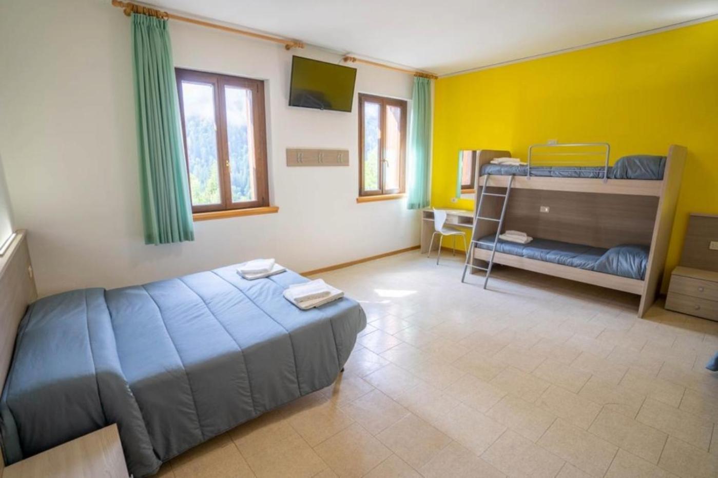 Bella Italia & Efa Village Forni Avoltri Exteriör bild
