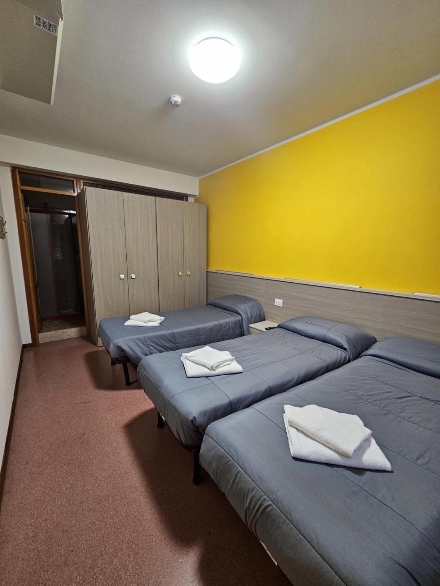 Bella Italia & Efa Village Forni Avoltri Exteriör bild